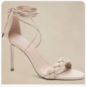 Banana Republic Elegant Nude Braided Strap Heels
